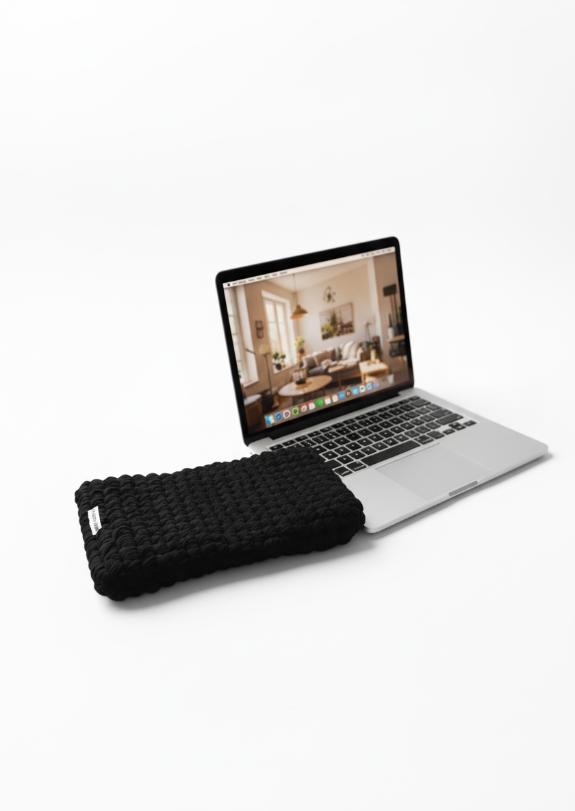 Solid Black Classis Laptop Sleeve